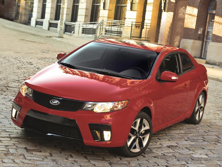  Kia Forte Koup 2009 года  (фото 46 из 169)